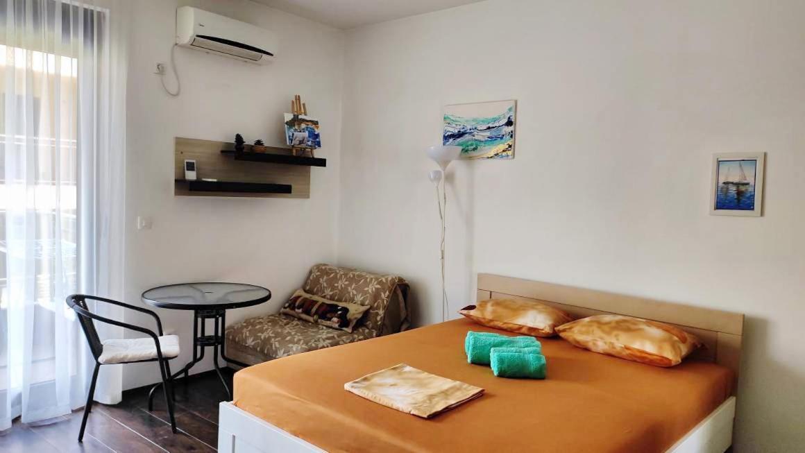 Apartment Adrialux Budva Quarto foto